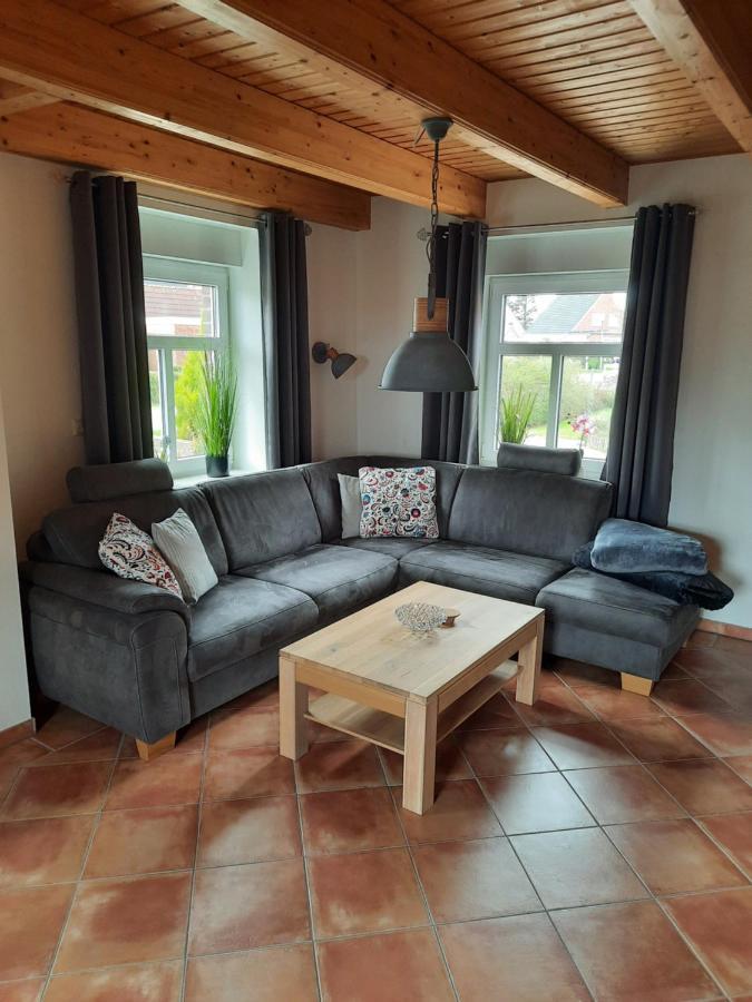 Tolles Ferienhaus In Pilsum - Ferienhaus Trientje - Mit Garten Und Ueberdachter Terrasse Eksteriør bilde
