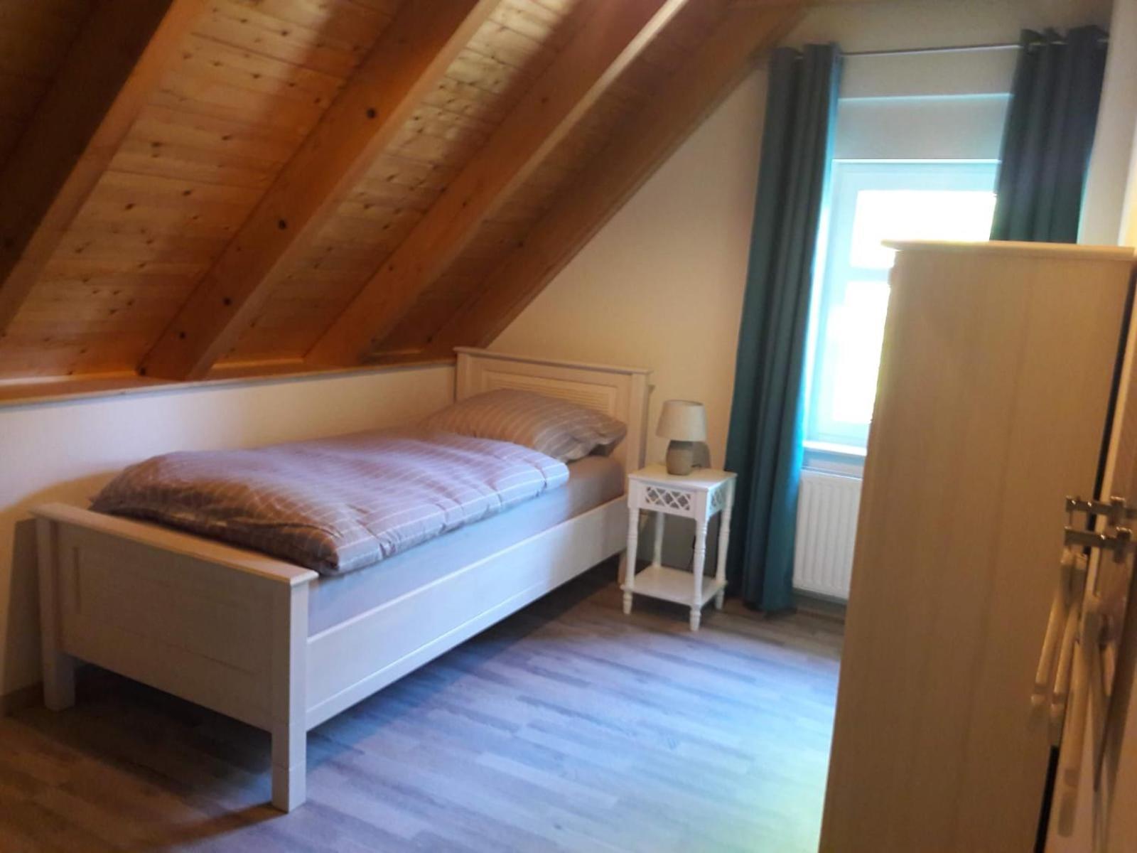 Tolles Ferienhaus In Pilsum - Ferienhaus Trientje - Mit Garten Und Ueberdachter Terrasse Eksteriør bilde